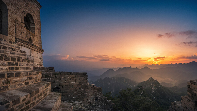 Sunrise at Jiankou Great Wall