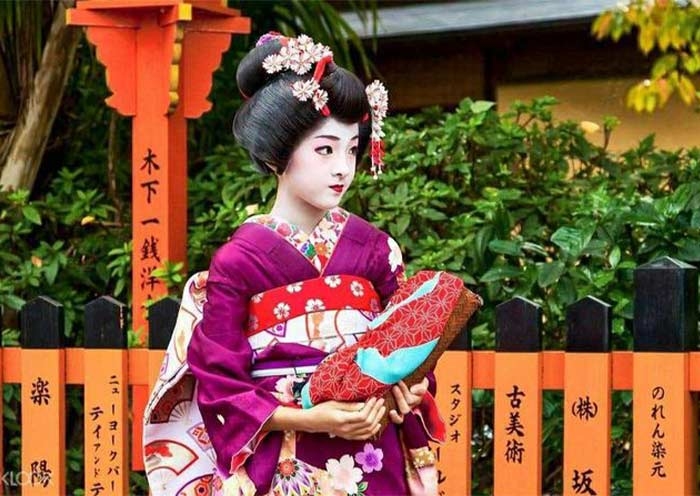 gion images