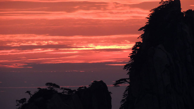 Huangshan Mountain Sunrise
