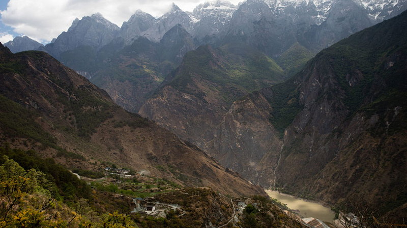 Tiger Leaping Gorge Hiking